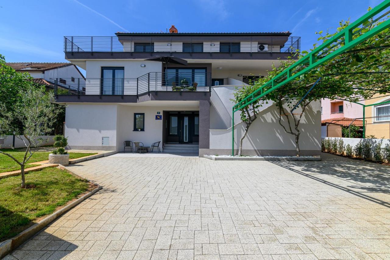 Villa Ida Rovigno Esterno foto